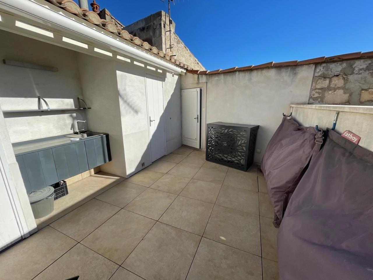 Entre Theatre Et Rhone, 87 M2 Terrasse Clim Wifi Arles Camargue Apartment Luaran gambar